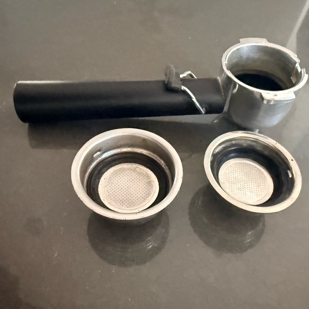 Delonghi EC155 Espresso Portafilter with 2 Baskets